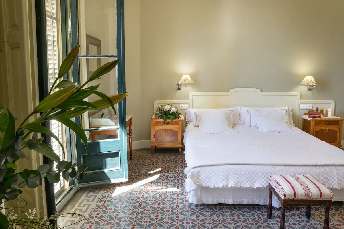 5bf9c45d-1640-48ee-8bc1-0ebf8239aa45