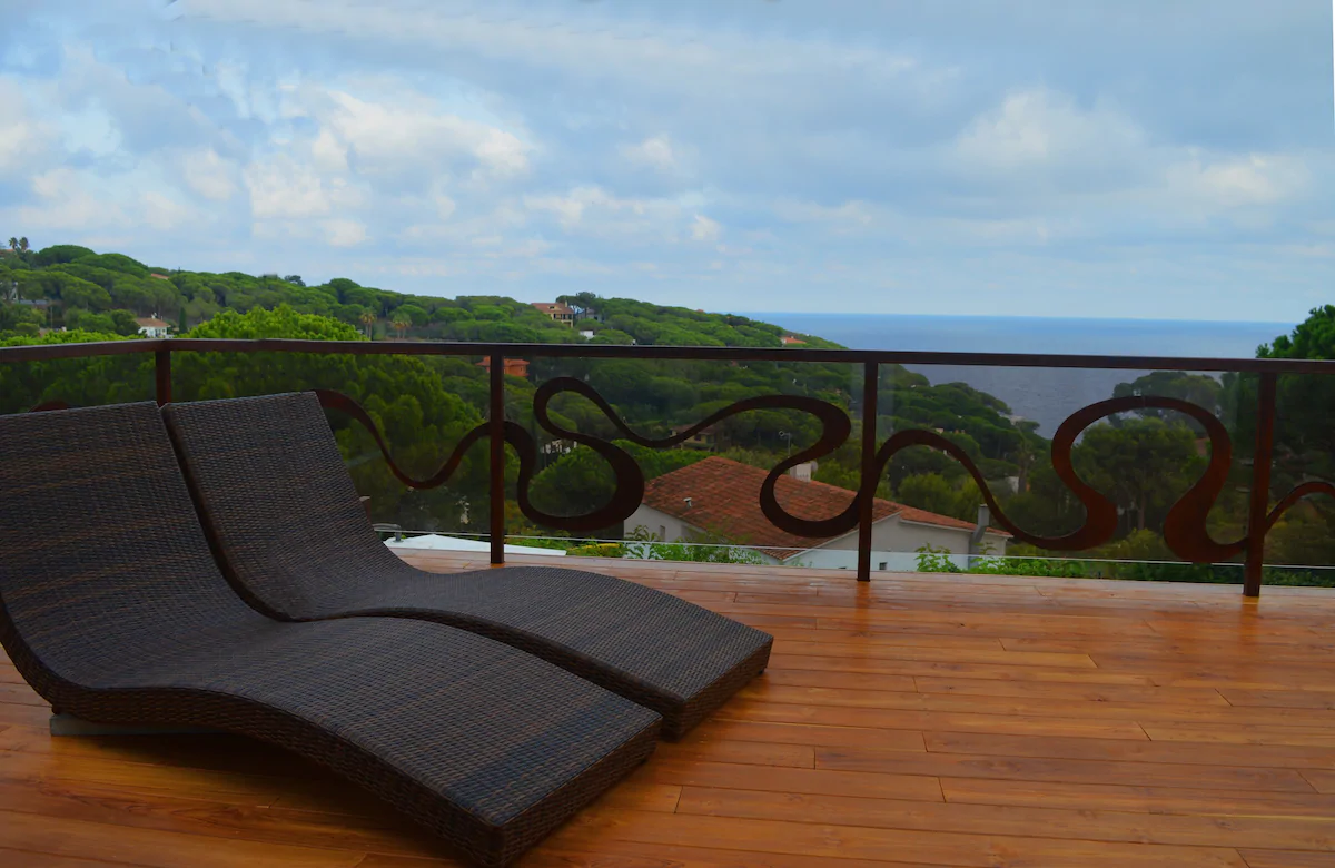 6dd2a5a7-5d8f-46eb-90aa-baec2c1d99fe