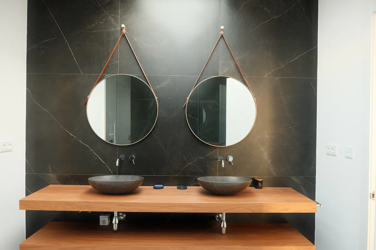 8127c2a0-8326-4cd9-8450-6b2059bb347e