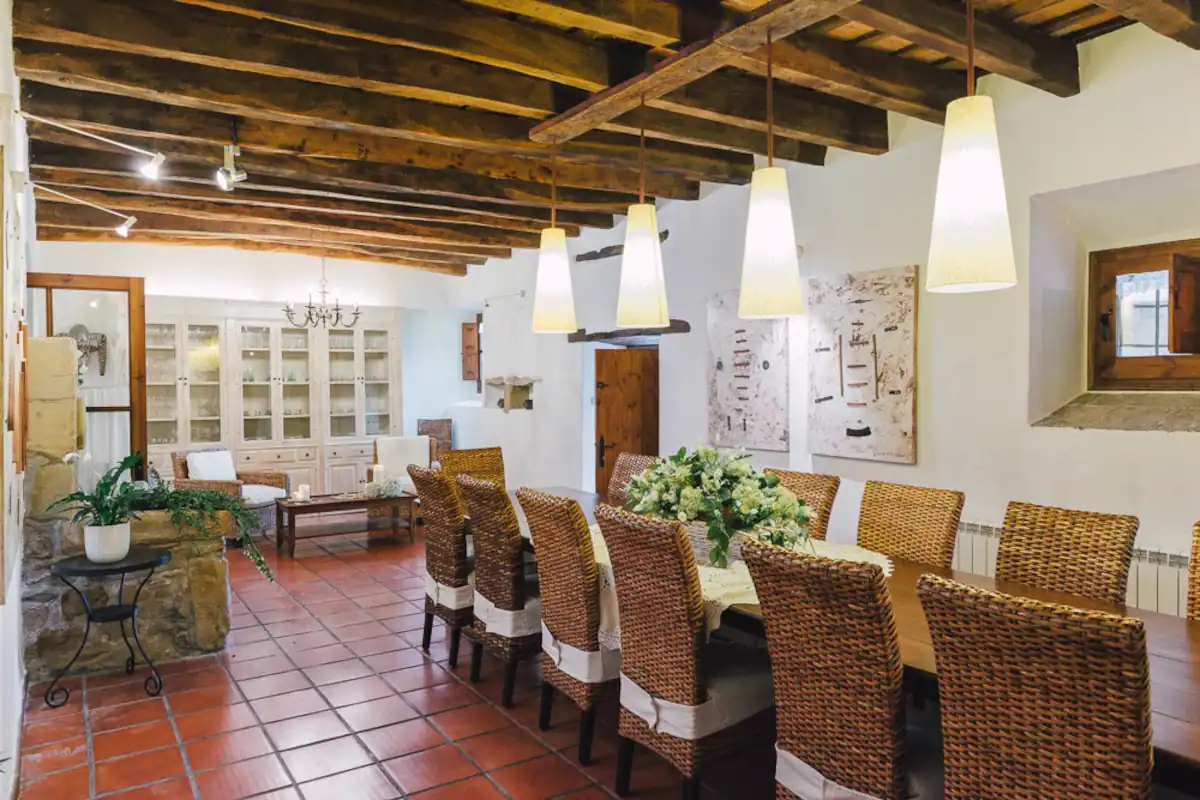 87014850-aede-4860-bcf6-dccbb9d3e46f