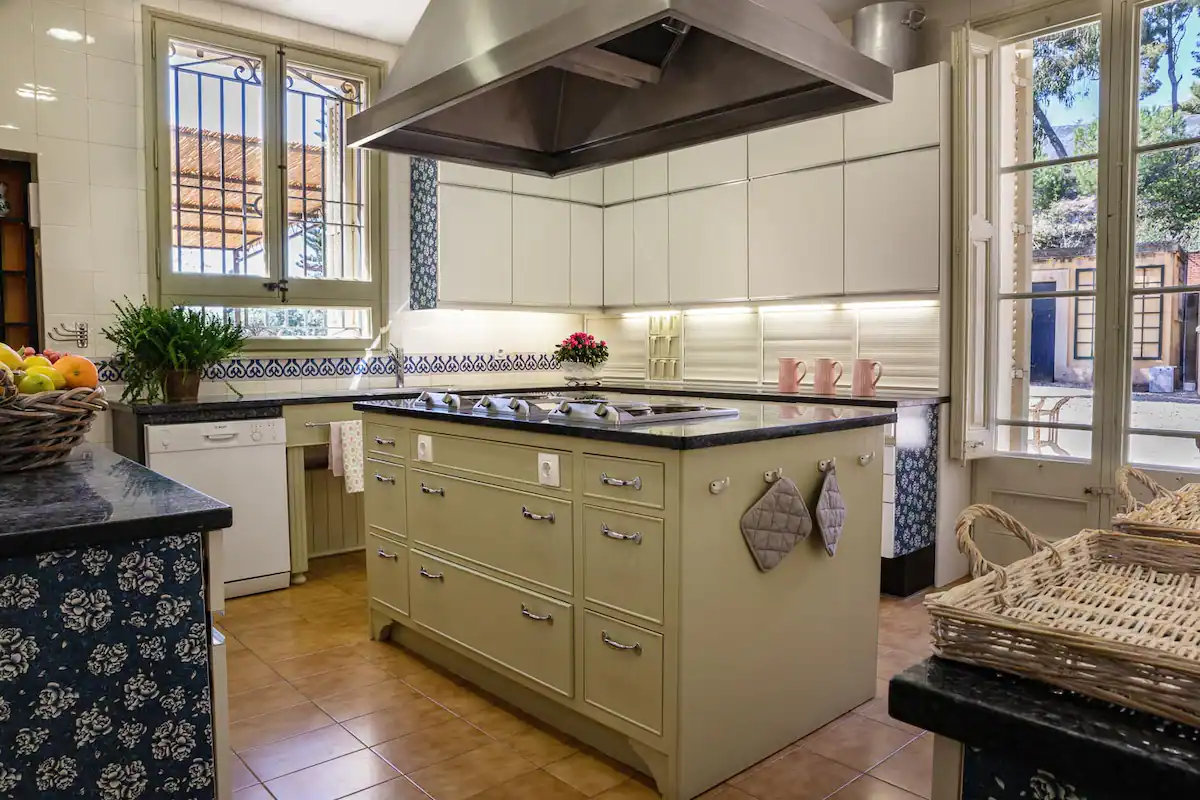 c57101a9-d4fa-406f-84ee-507437915d77