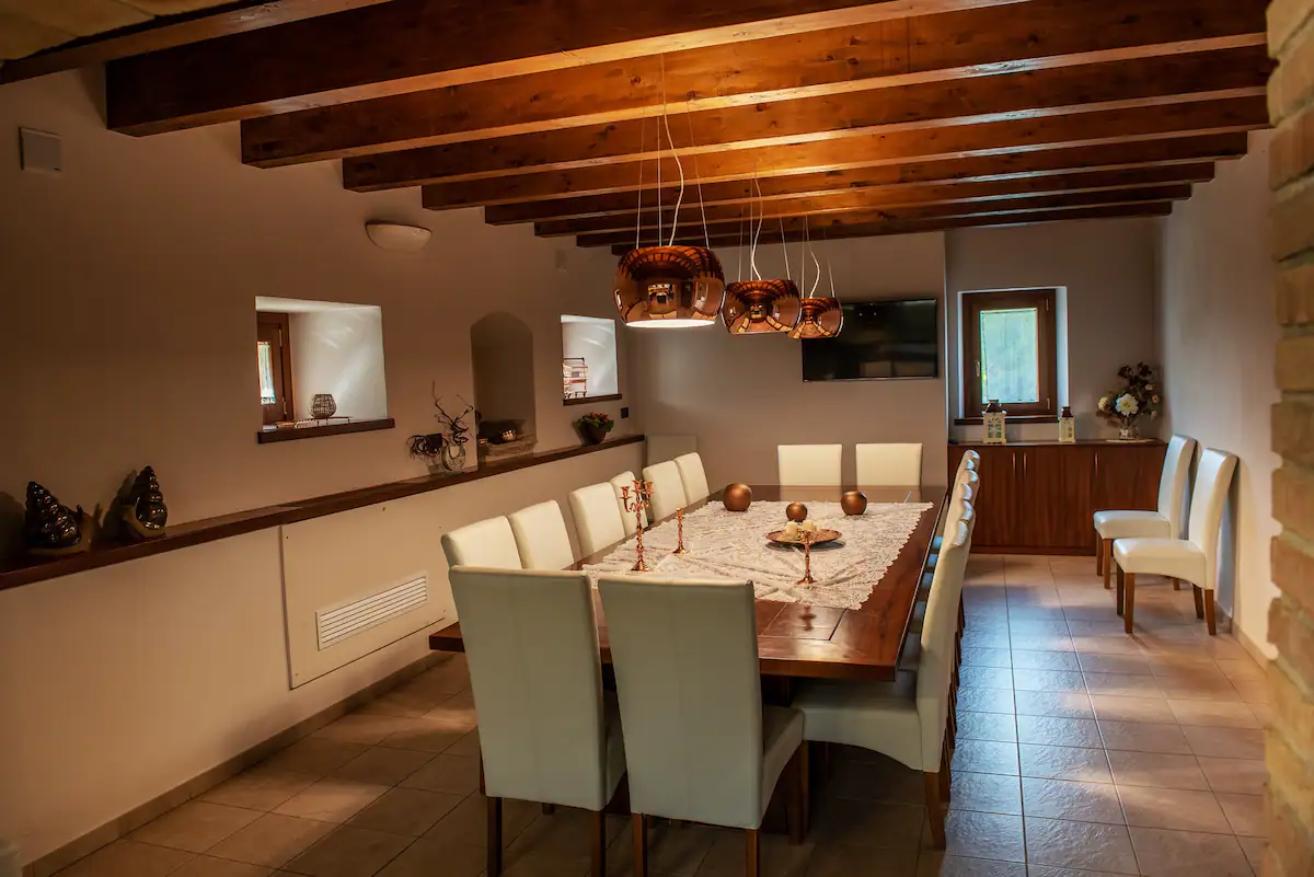 cc12100d-c4bc-4677-bc34-a5619ffee8d1