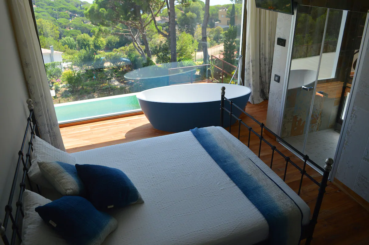 f39adf82-d13c-4e51-96d1-990ae86d5686