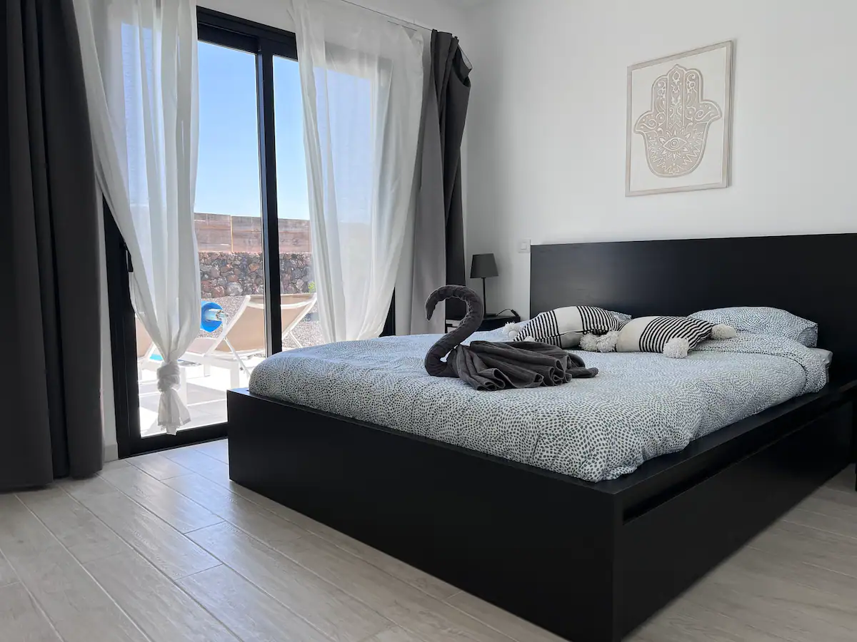 0108dec3-7451-4f5f-97b7-c611152b473e