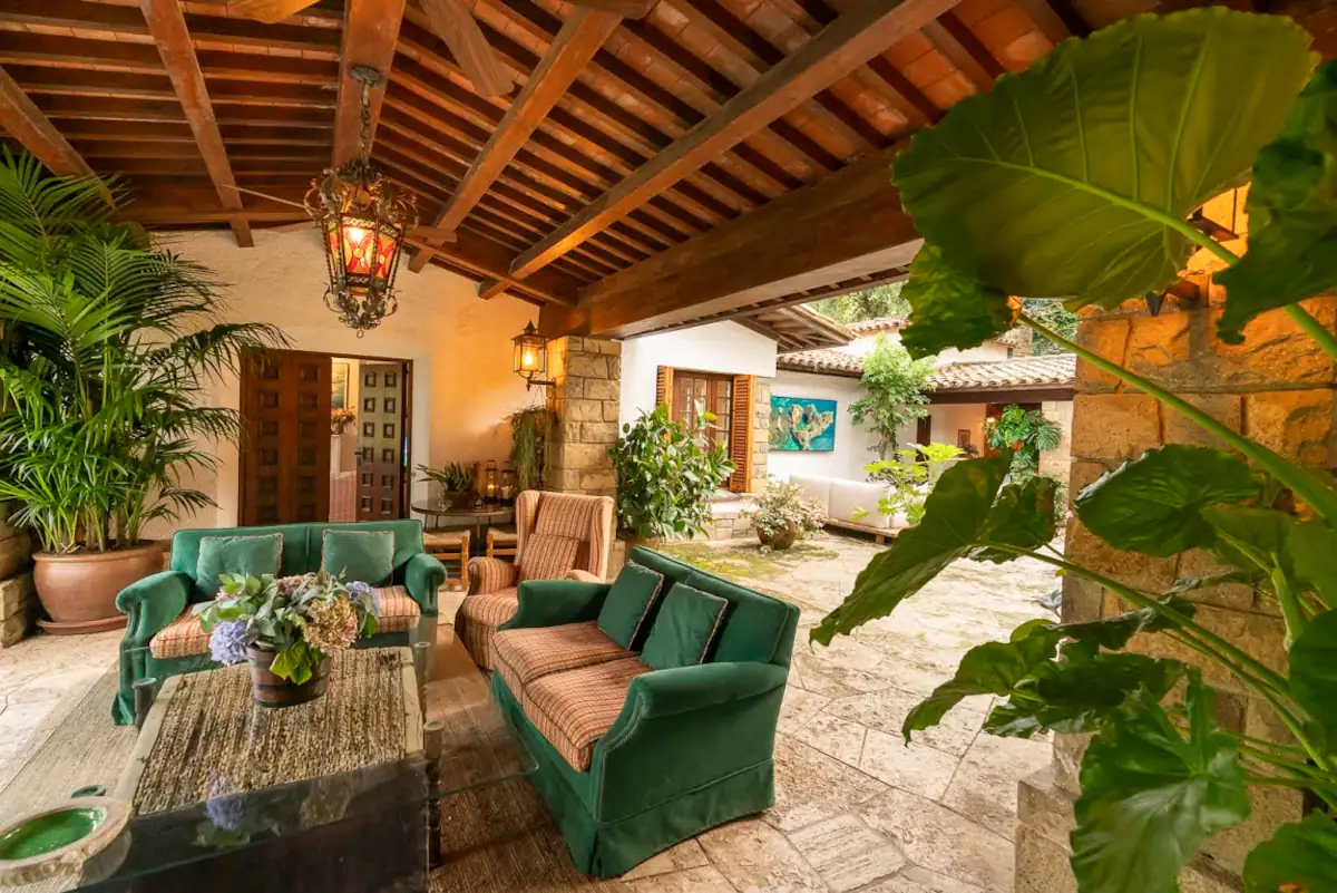 5b51e506-4502-4941-9c96-93769411ab1a