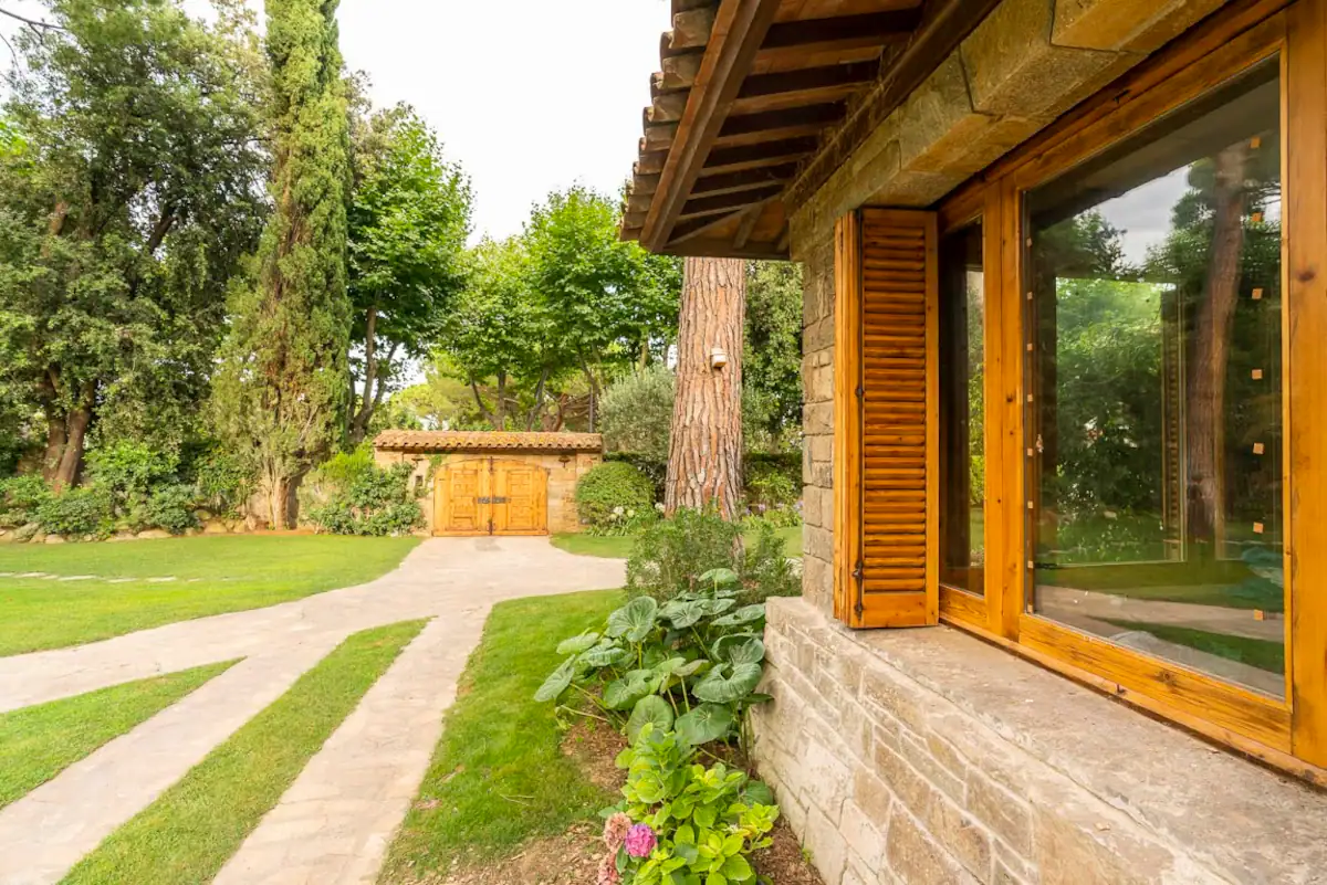 628a462d-05fe-48ed-8936-a58891f49183