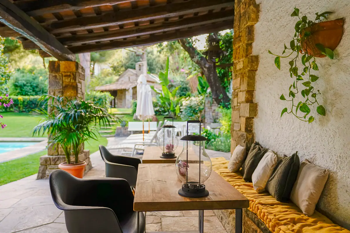 6a285547-4a76-48f7-98bd-ecbb20e92363