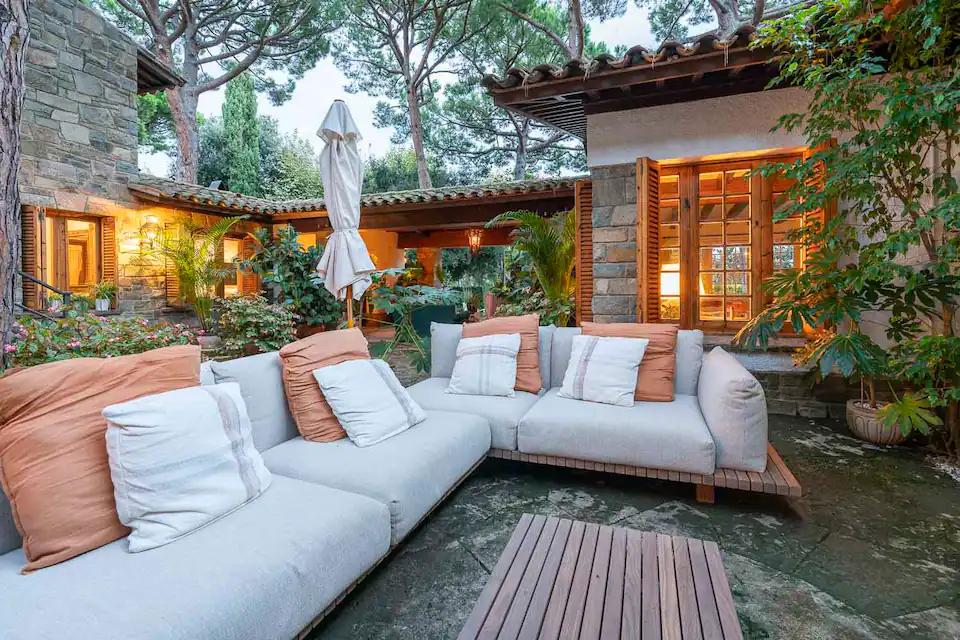 9b47f5df-1616-47ef-8d55-f04c6166fcfb