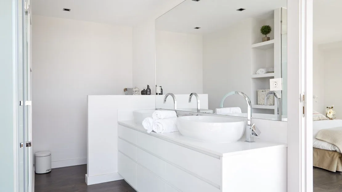 CanBasseda1_00016-1110x623