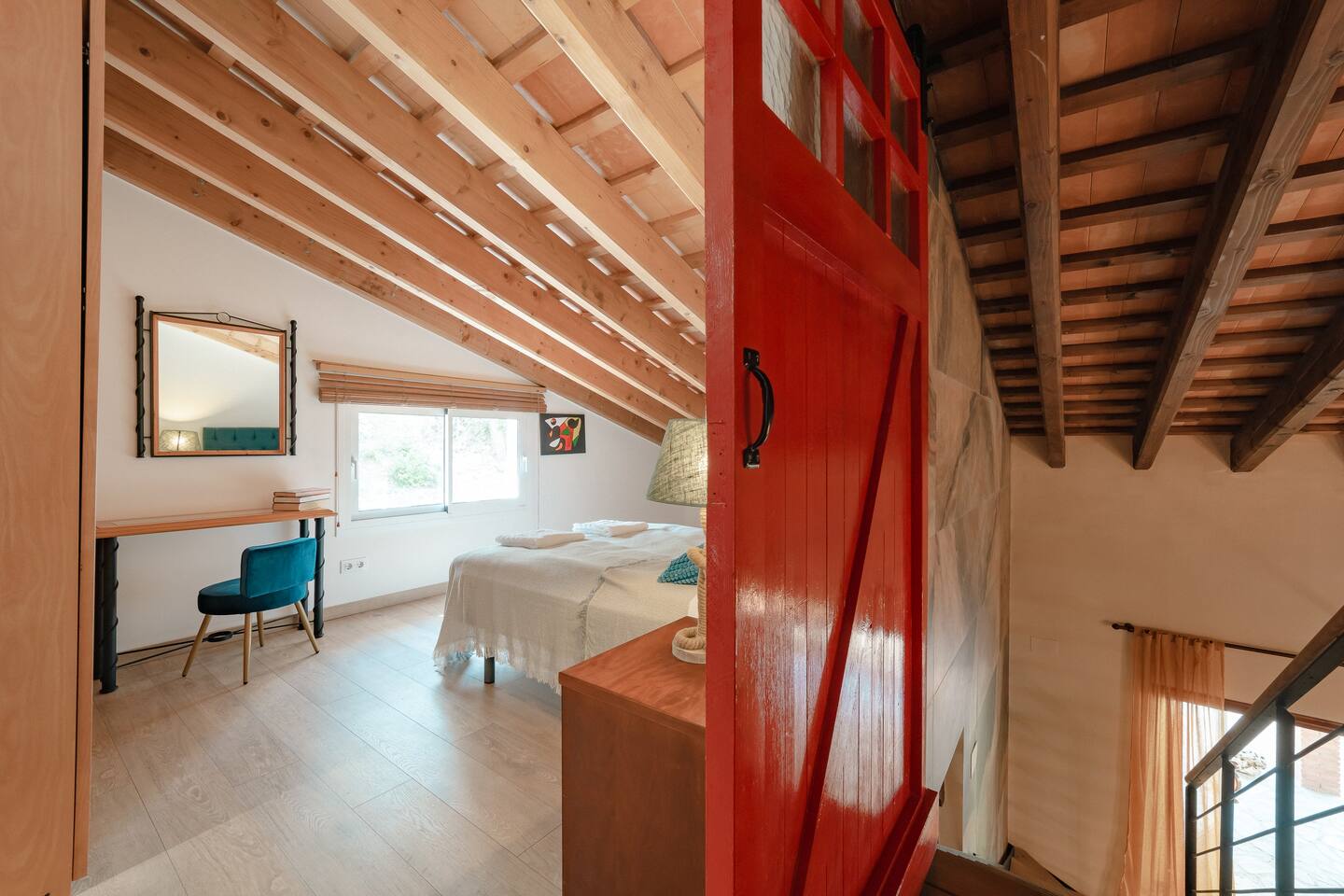 62fc0f6b-6a38-4785-b15c-621c370db5fa