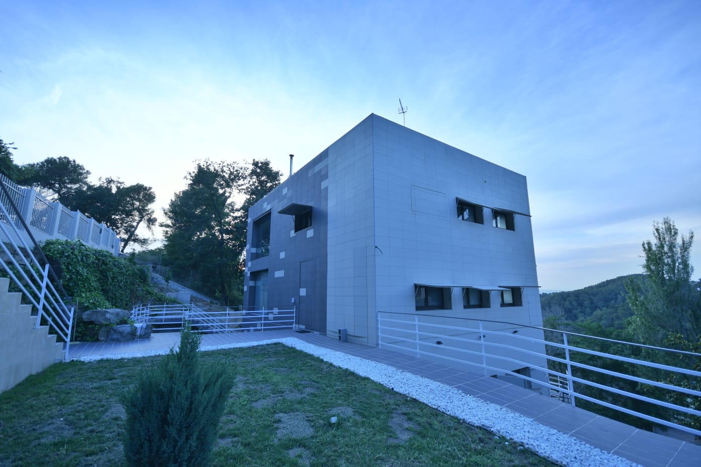 WhatsApp Image 2025-04-19 at 16.48.56 (3)