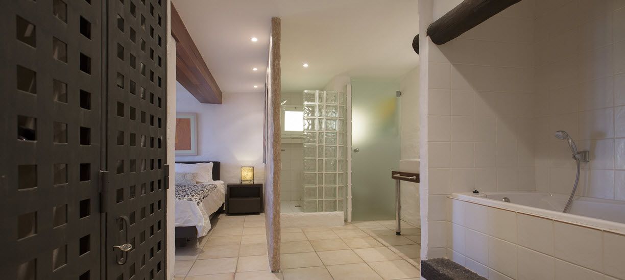 Masia-Casanova-Bedroom-4-1