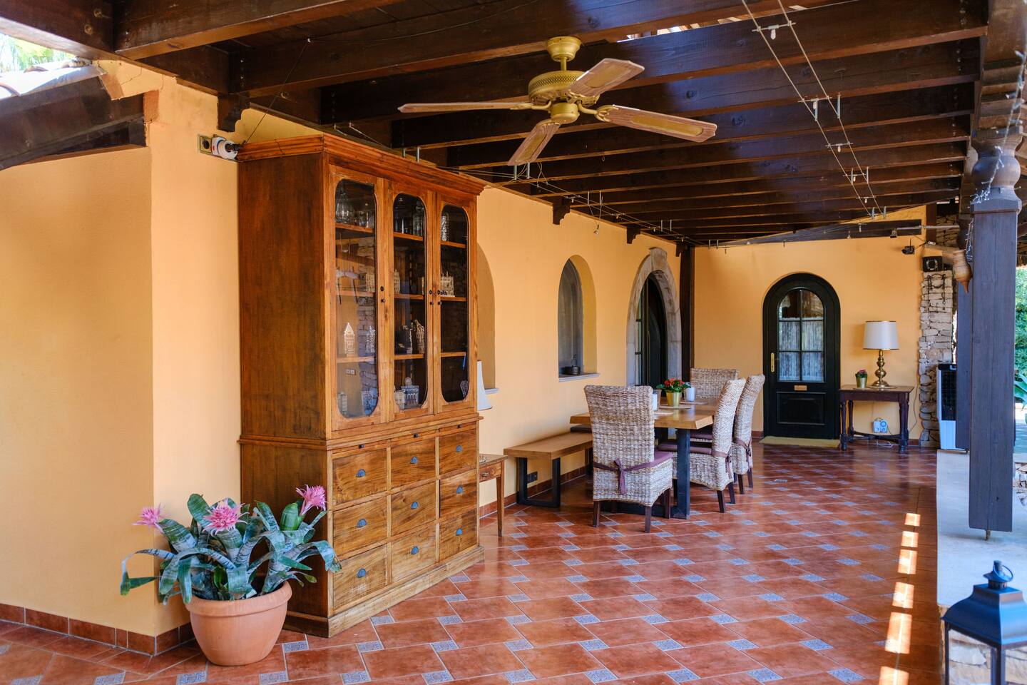 73ec20e6-0413-4e0e-822c-6723925bb54f