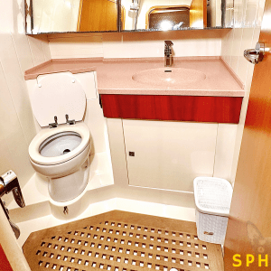 Sphynx-Spacious-Toilets-300x300
