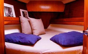 dufour43classic_11-300x186