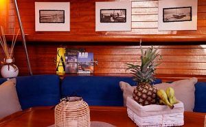 dufour43classic_9-1-300x186